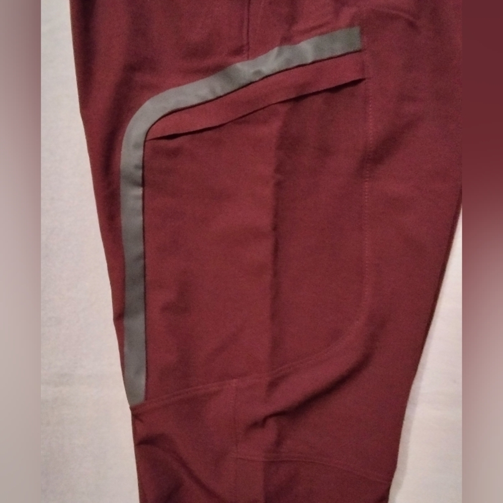 Under Armour UA SPORTSYLTYLE ELITE CARGO TAPERED PANTS SIZE SMALL New - Picture 11 of 13